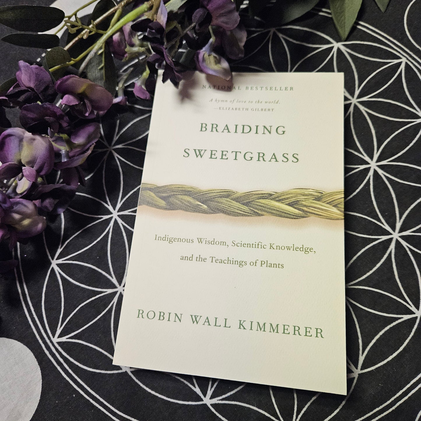 Braiding Sweetgrass: Indigenous Wisdom, Scientific Knowledge and the Teachings of Plants