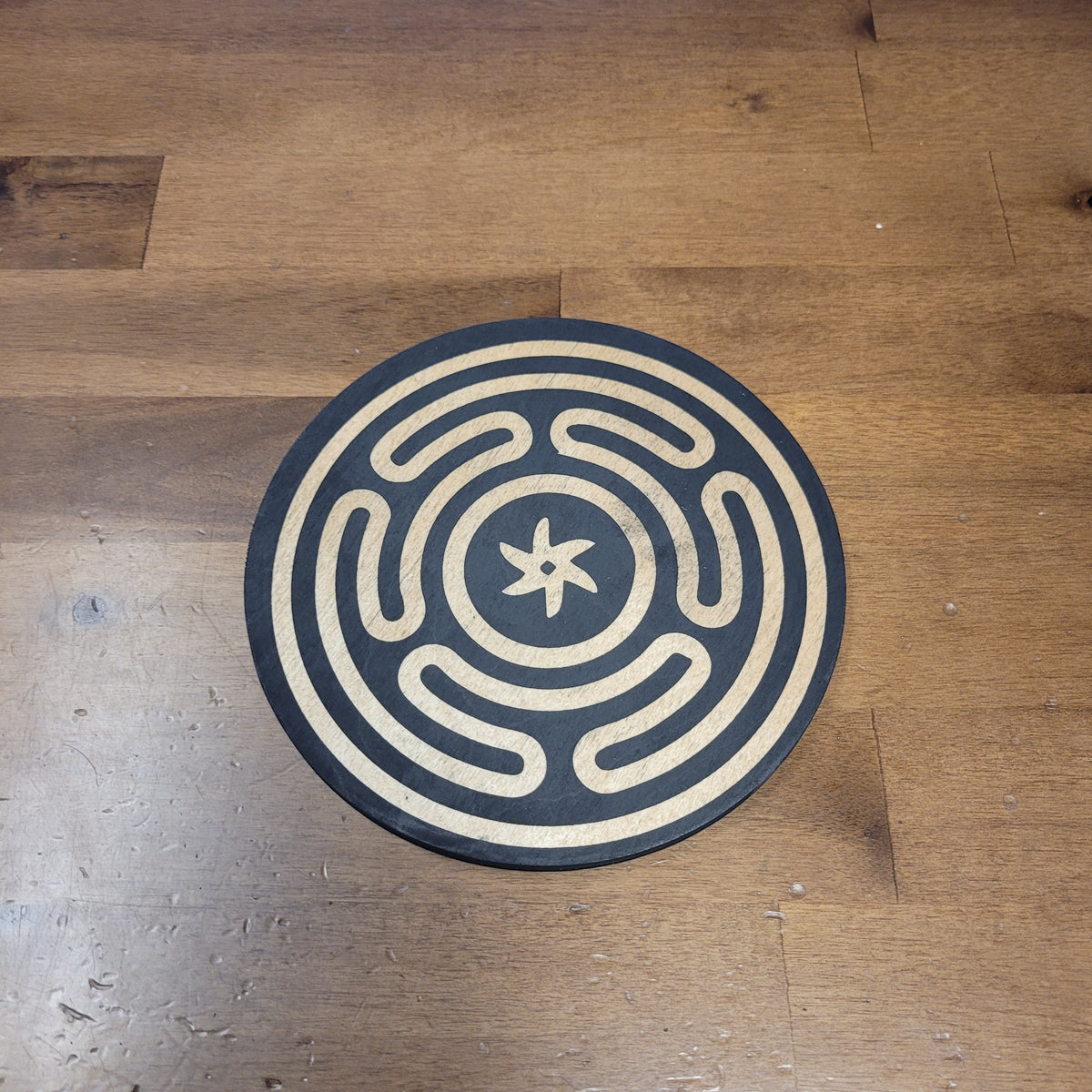 Hecate Wheel Round Altar Tile