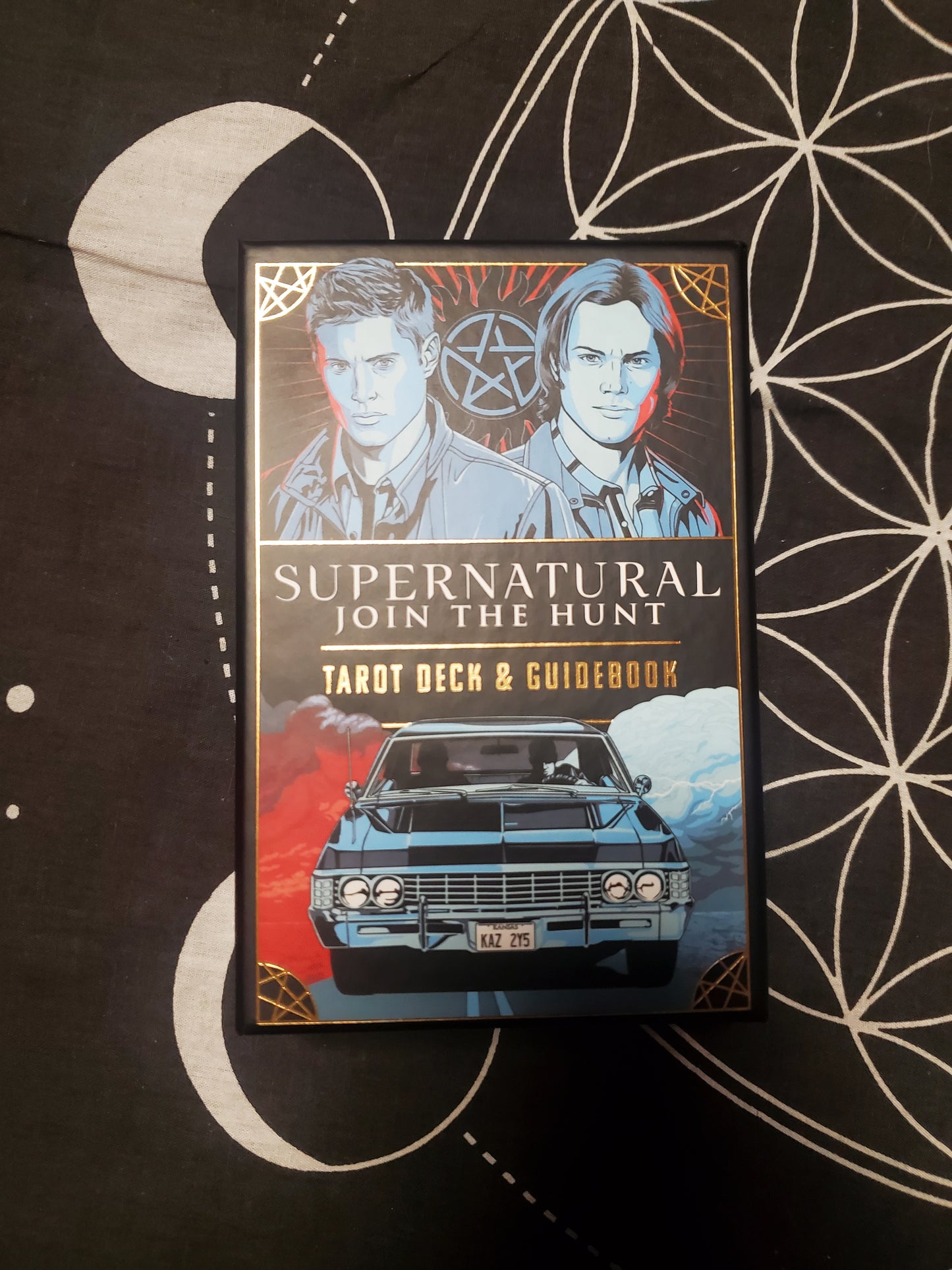 Supernatural Tarot Deck and Guidebook