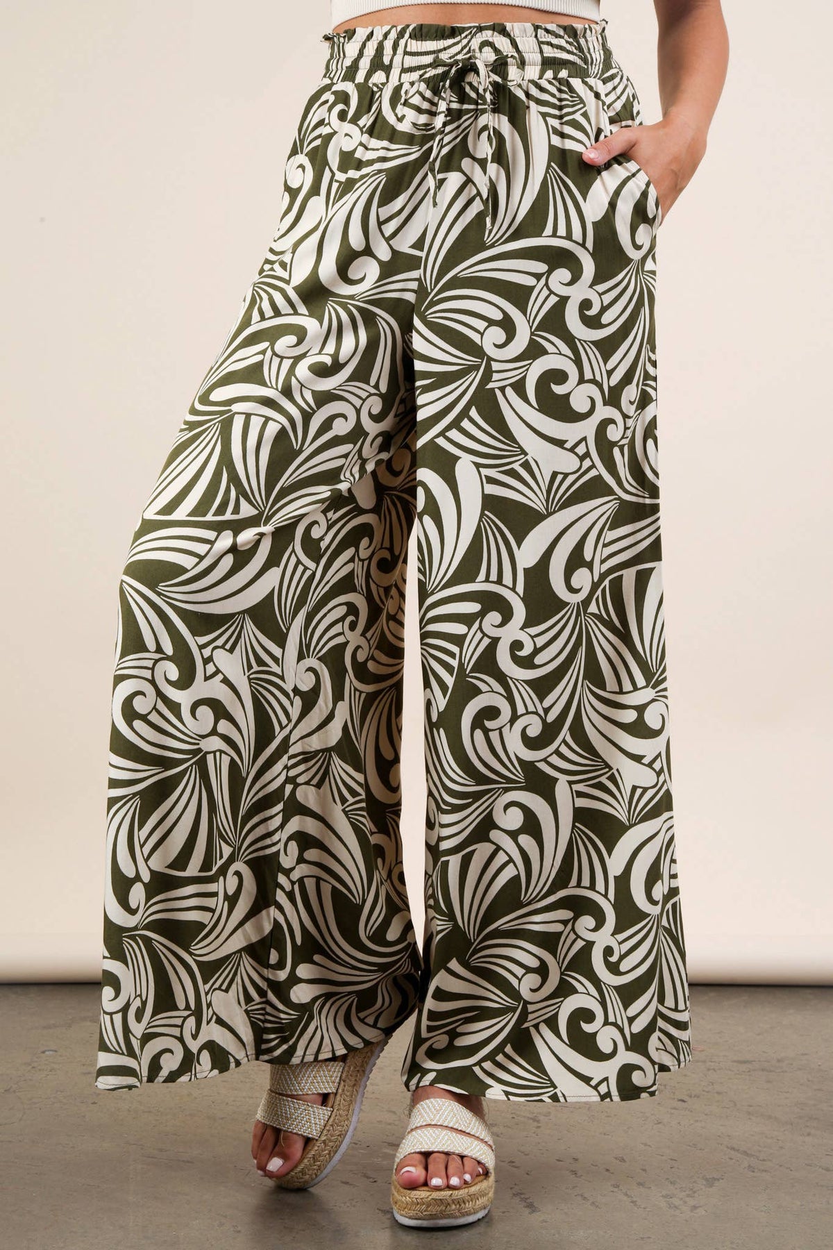 NP70715-Printed Wide Leg Long Pants