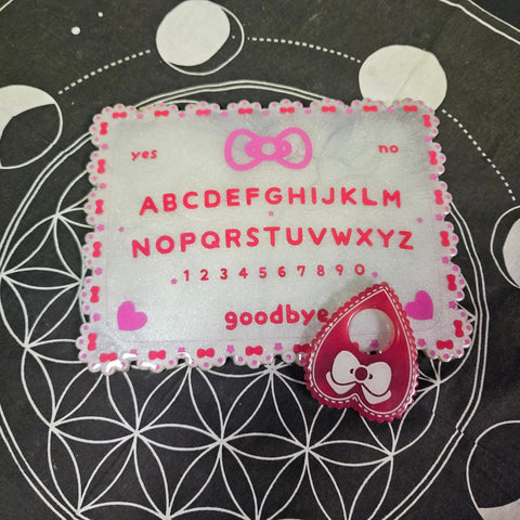 Hello Kitty Ouija Board