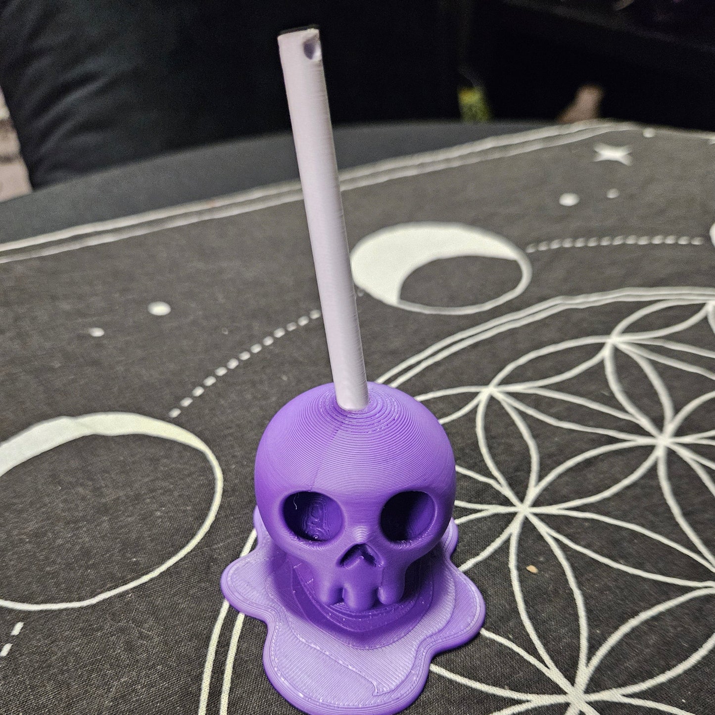 Skull Lollipop Figures