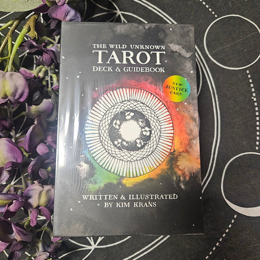 The Wild Unknown Tarot Deck and Guidebook (Official Keepsake Box Set)