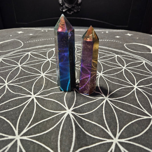 Aura Moss Agate Obelisk