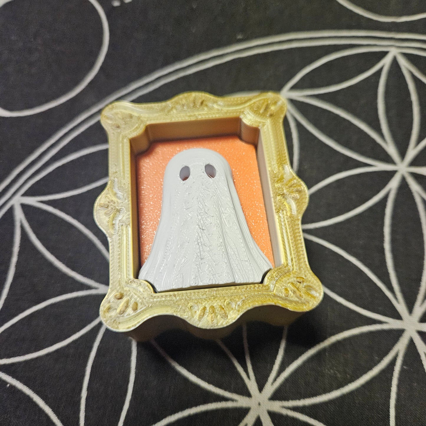 Ghost Fidget Frame