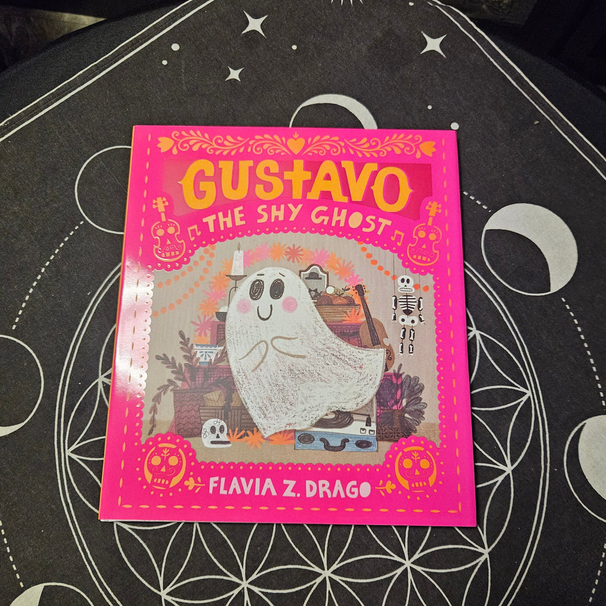 Gustavo, the Shy Ghost: (A Halloween Picture Book Celebrating Friendship, Courage, and Cultural Traditions)