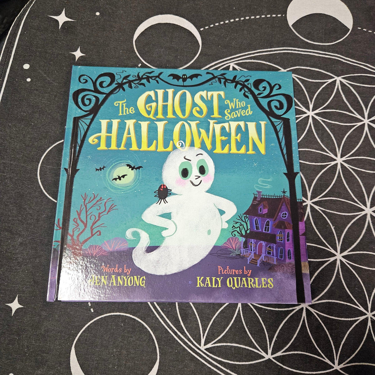 The Ghost Who Saved Halloween