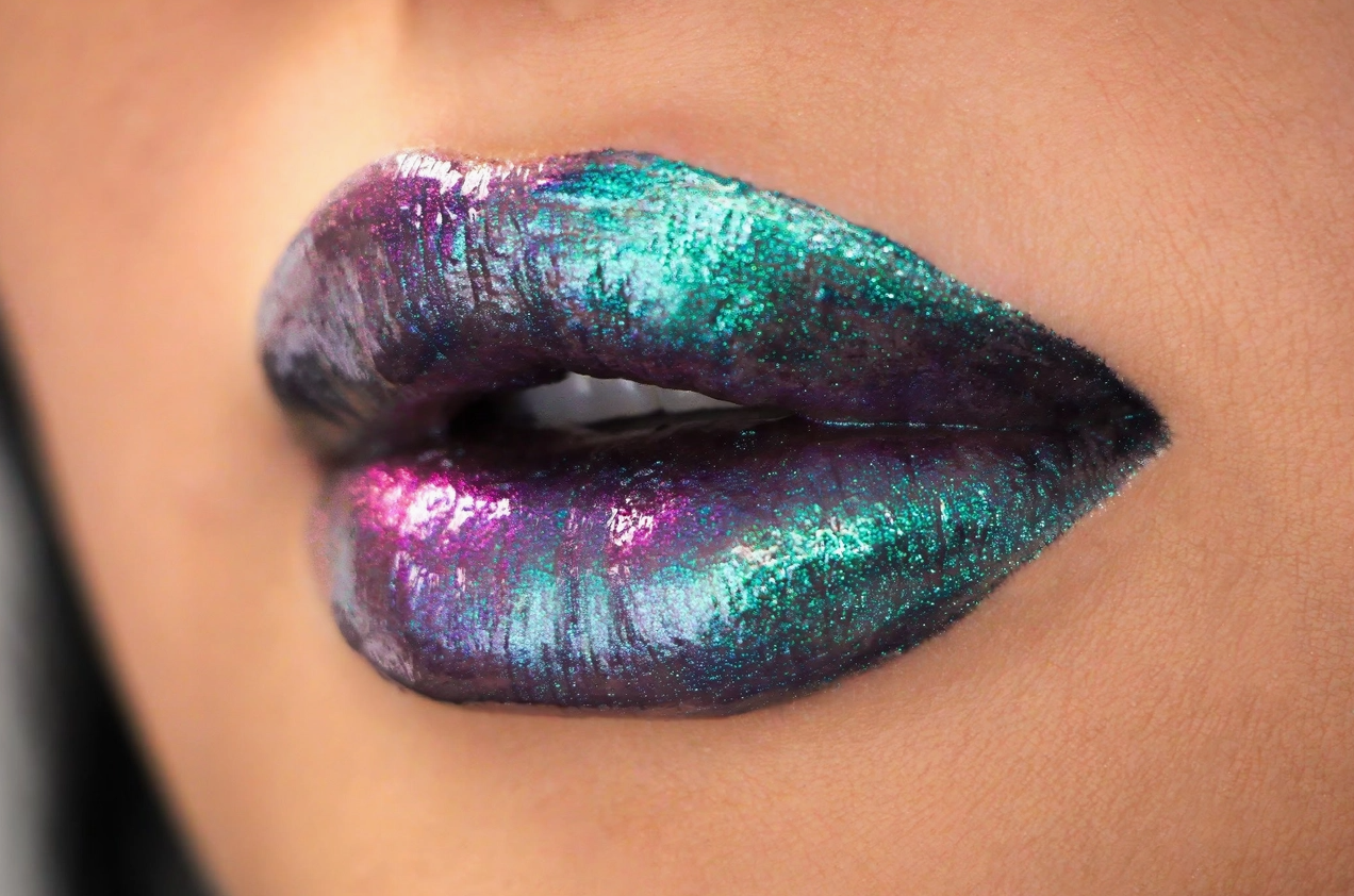 Siren Tail Chromatic Multi Color Lipgloss