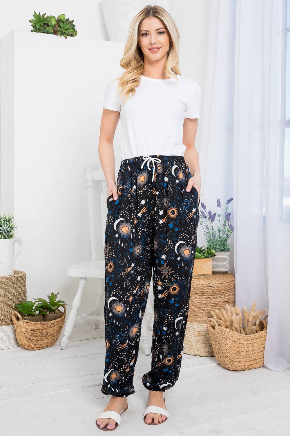 Galaxy Print Pant With Pocket and Drawstring