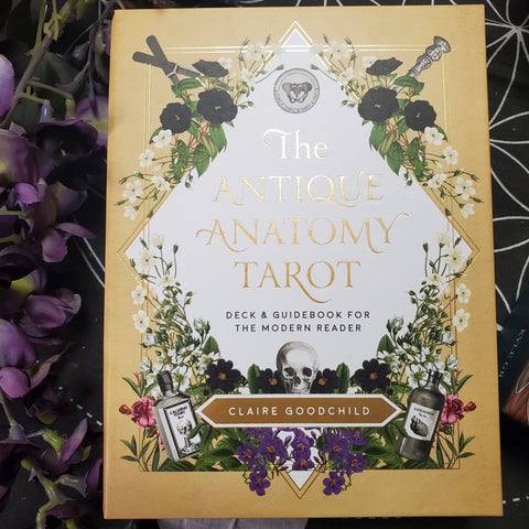 Antique Anatomy Tarot Kit: A Deck and Guidebook for the Modern Reader