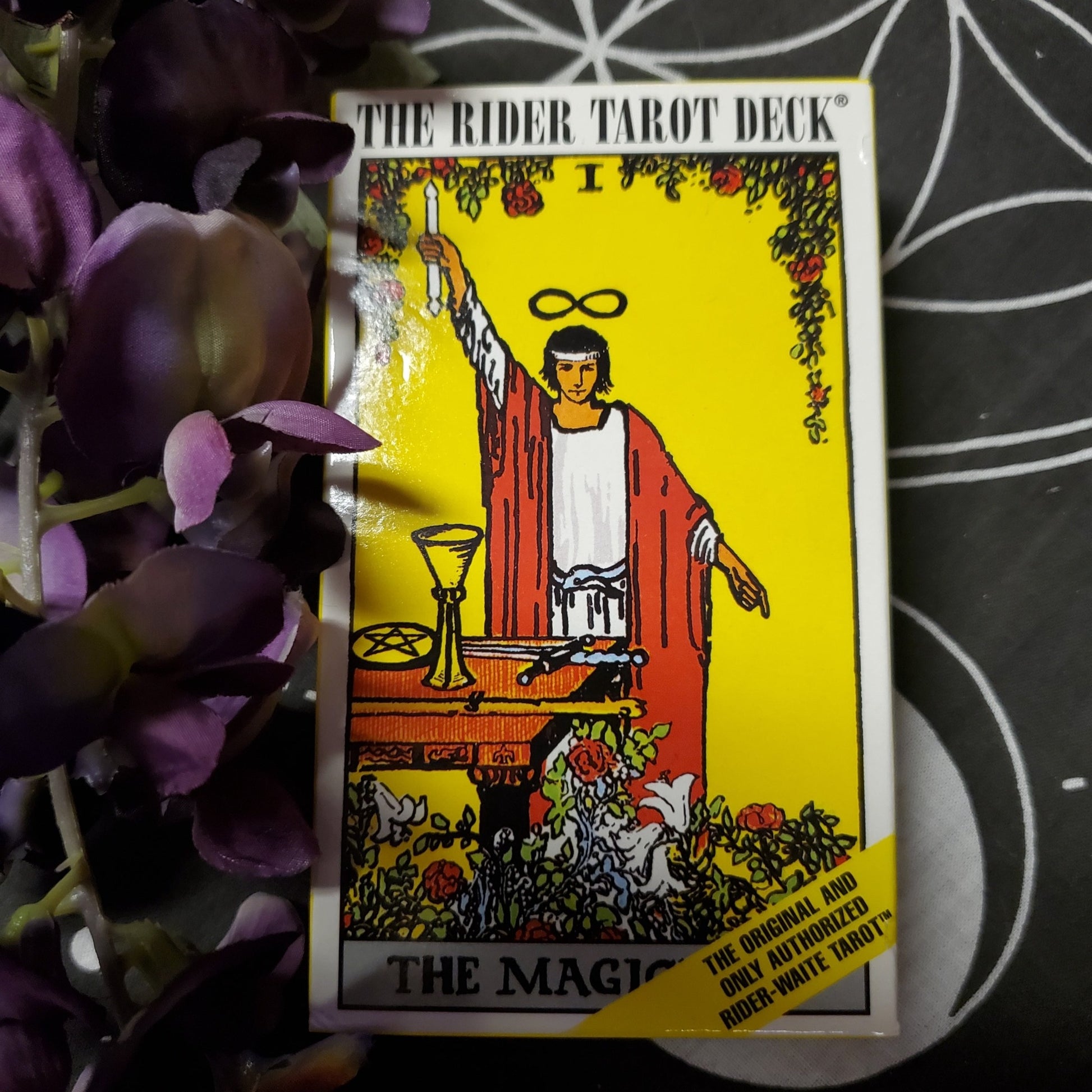 RIDER-WAITE TAROT DECK