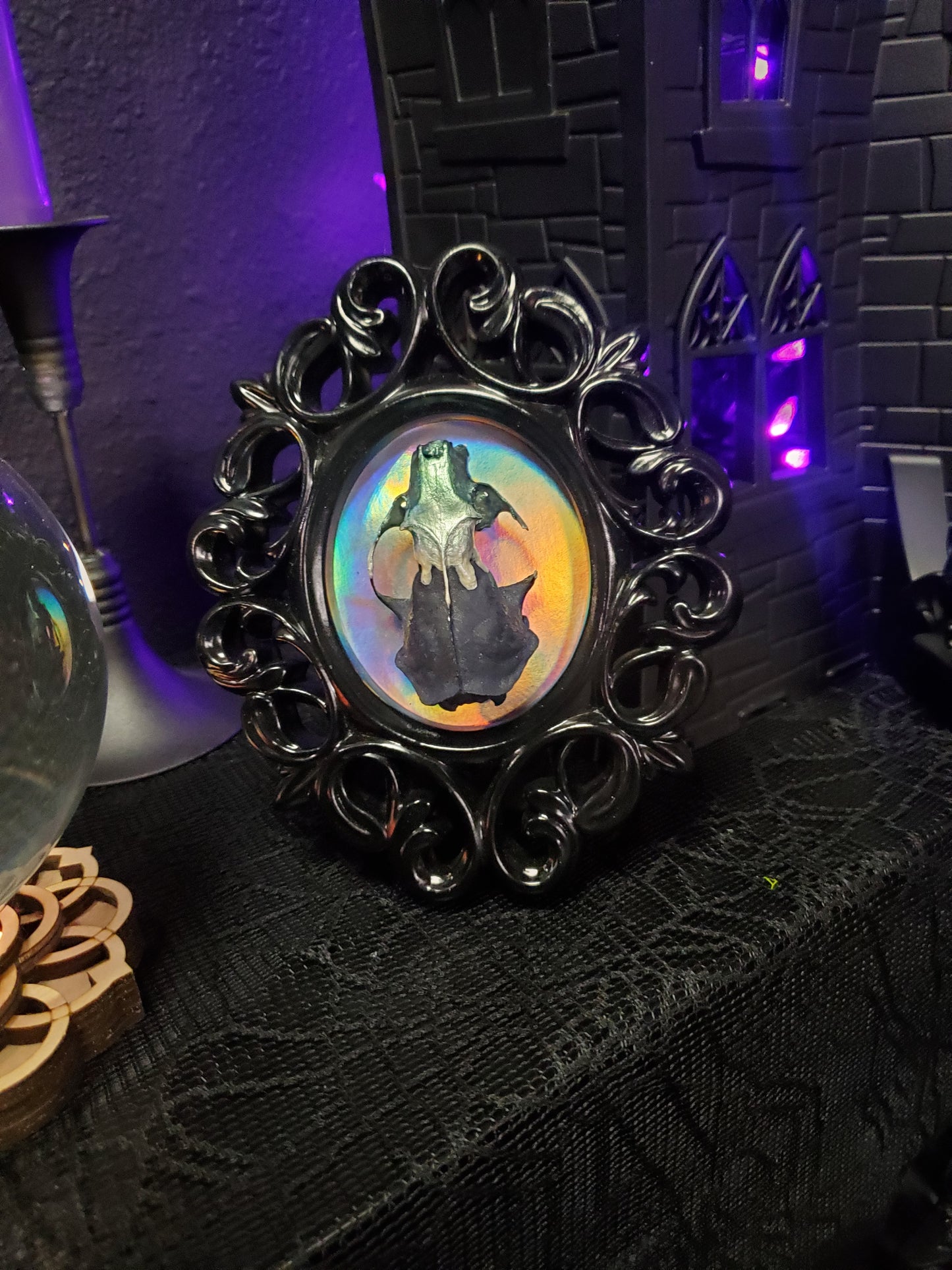 Holographic Mink Skull Frame